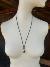 Load image into Gallery viewer, Leather pendant necklaces