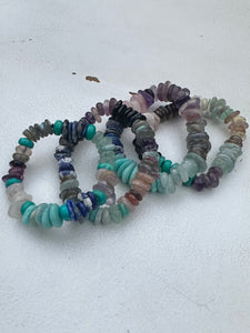 Multi-stone gradient bracelet