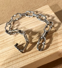 Load image into Gallery viewer, Sterling &amp; CZ chain bracelet