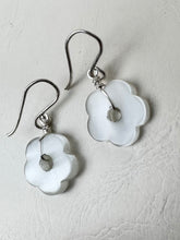 Load image into Gallery viewer, The Selly