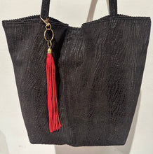 Load image into Gallery viewer, Leather tassel