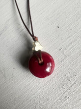 Load image into Gallery viewer, The Halo necklace