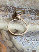 Load image into Gallery viewer, The Queenie (size 8)