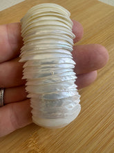 Load image into Gallery viewer, Mother of pearl cuff bracelet