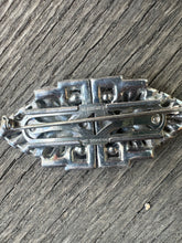 Load image into Gallery viewer, “Triplette” duette brooch