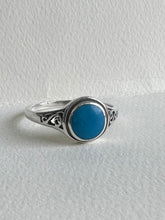 Load image into Gallery viewer, Turquoise &amp; Sterling ring size 11.5