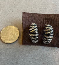 Load image into Gallery viewer, Zebra Huggies