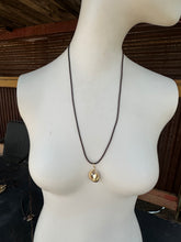 Load image into Gallery viewer, Leather pendant necklaces