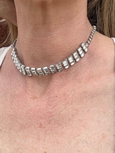 Load image into Gallery viewer, Weiss rhinestone choker