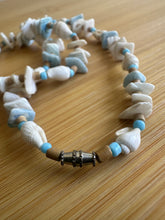 Load image into Gallery viewer, Pale blue and white shell choker