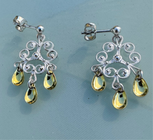 Load image into Gallery viewer, Norwegian Sølje earrings by Masla