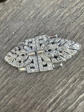 Load image into Gallery viewer, “Triplette” duette brooch