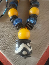 Load image into Gallery viewer, 1960s ETHNIC TRIBAL BOHO necklace