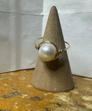 Load image into Gallery viewer, The Solo Pearl