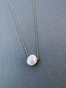 Sliding pearl