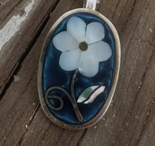 Load image into Gallery viewer, The Calla