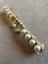 Load image into Gallery viewer, Sarah Coventry bar brooch