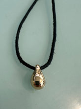 Load image into Gallery viewer, Leather pendant necklaces