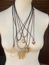 Load image into Gallery viewer, Leather pendant necklaces
