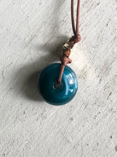 Load image into Gallery viewer, The Halo necklace
