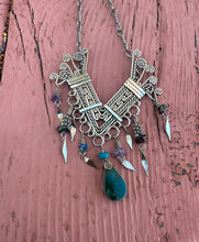 Load image into Gallery viewer, The Emerson