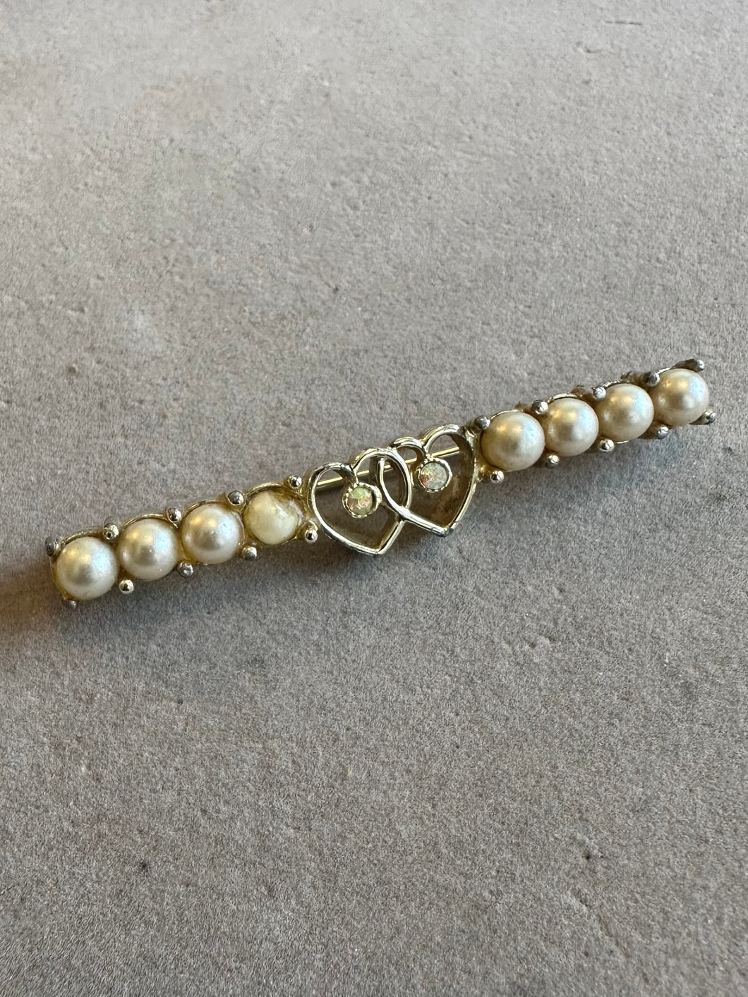 Sarah Coventry bar brooch