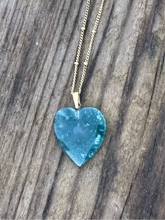Load image into Gallery viewer, The Kate Moss Agate heart