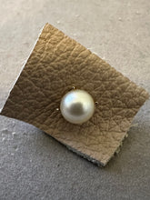 Load image into Gallery viewer, Pins/ Tie tacks