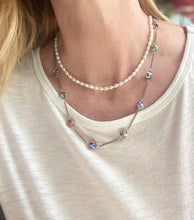 Load image into Gallery viewer, Simple pearl choker
