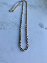 Load image into Gallery viewer, Vintage gold rope chain