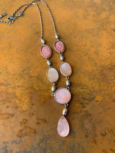 Monet carved shell Y necklace