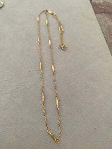 Delicate gold chain