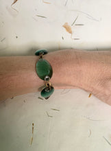 Load image into Gallery viewer, Emerald green glass bracelet