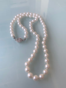 23 inch strand of Pearls