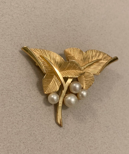 Crown Trifari leaf pin