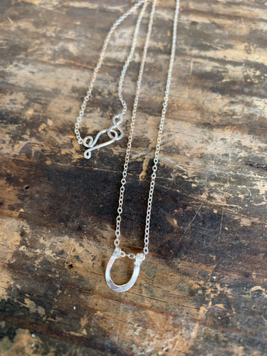 Lucky horseshoe necklace