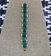 Load image into Gallery viewer, Coro Emerald green thermoset bracelet