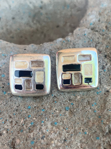 KC Geometric post earrings