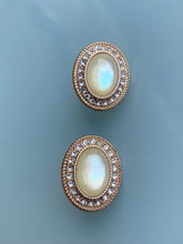 Load image into Gallery viewer, Monet mother of pearl post earrings