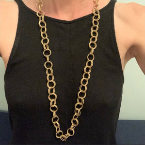 Betsy Johnson gold tone link necklace