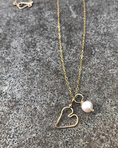 Tiny gold heart and freshwater pearl