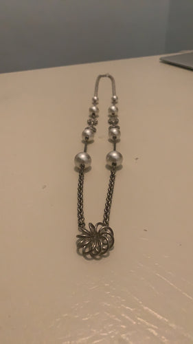 Vintage 60’s long necklace