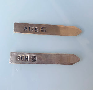 Personalized collar stays