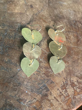 Load image into Gallery viewer, Triple heart earrings