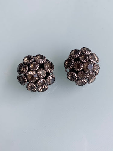 Stone cluster earrings